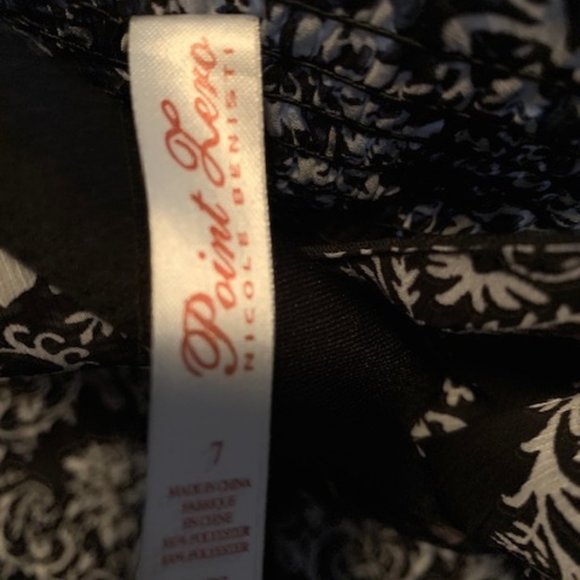 Point Zero Black&White Mini Dress - Picture 3 of 3